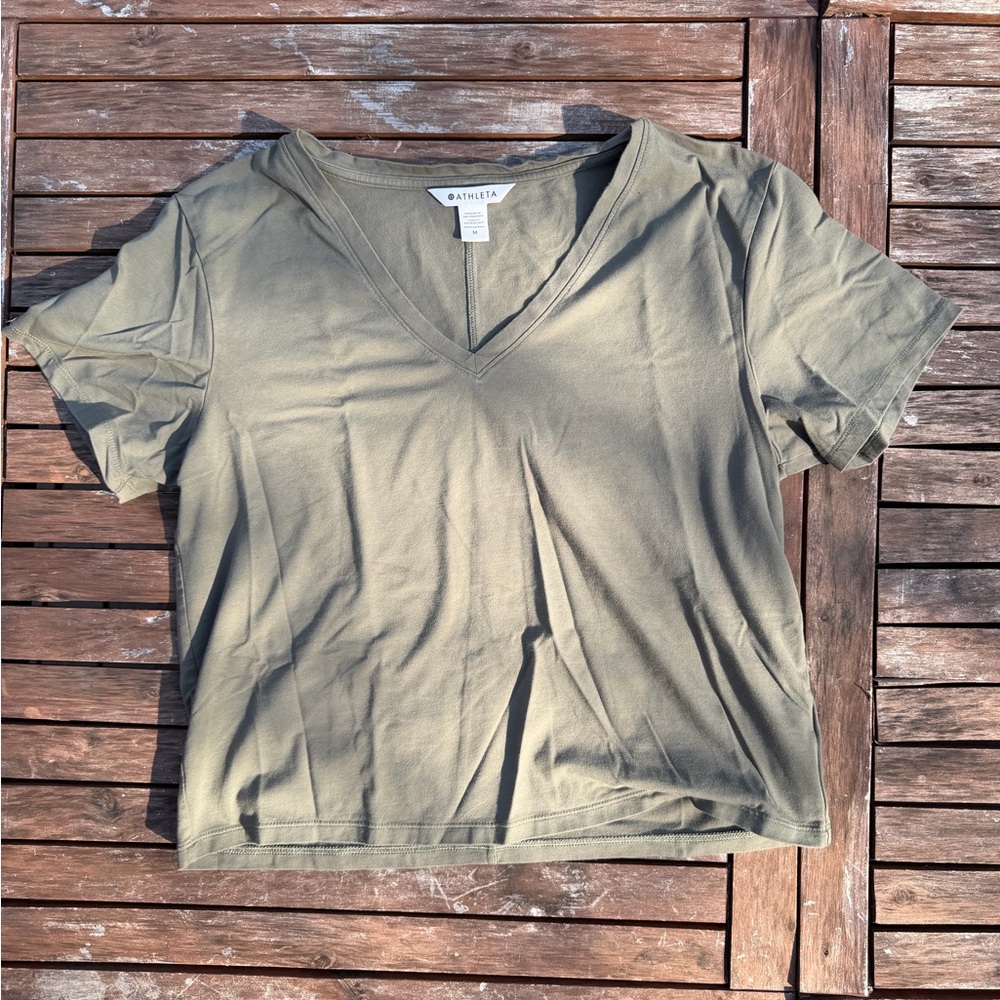 Athleta Olive Short Sleeve V-Neck Tee